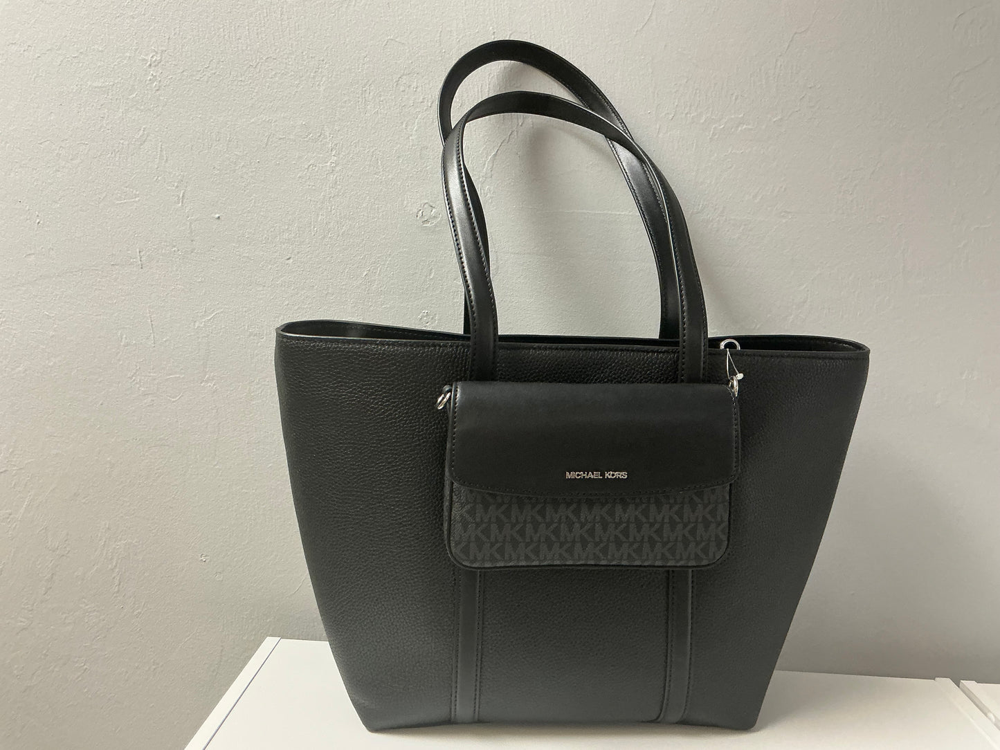 #27 MK Large Black Tote