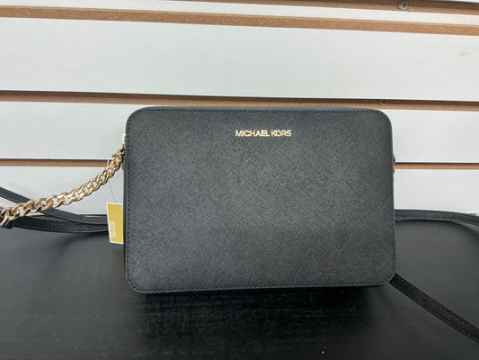 # 183 Black Crossbody